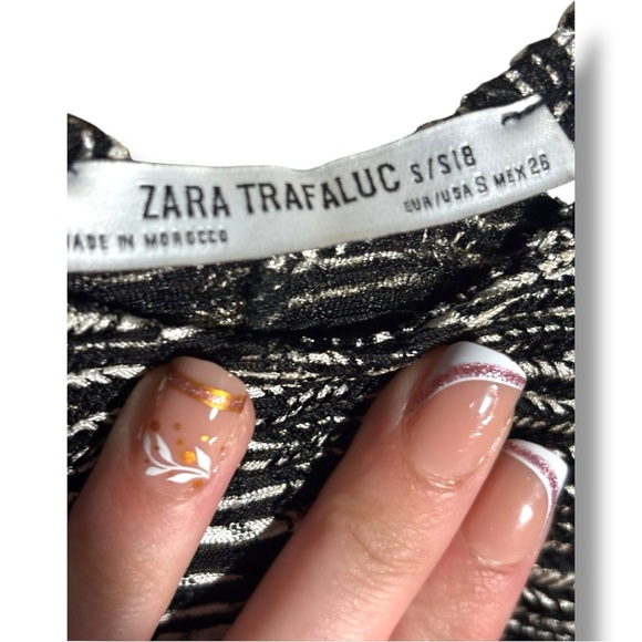 Zara Trafaluc Chic Black and White Knit Sleeveless High-Low Fringe Midi Dress - Picture 16 of 16